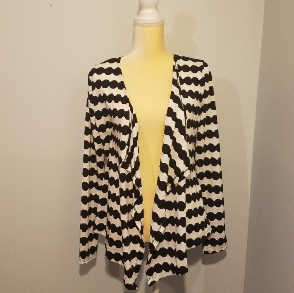 Karen Brooks black & white Cardigan sz Small
